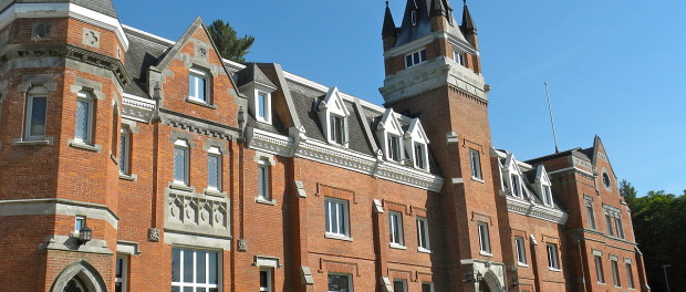 Bishop's University's McGreer Hall, one of the main buildings on campus. Photo credit: JasonParis/Flickr