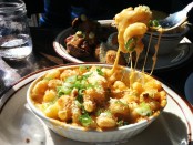 Macaroni and cheese. Dinette Triple Crown. Photo Esther Szeben.