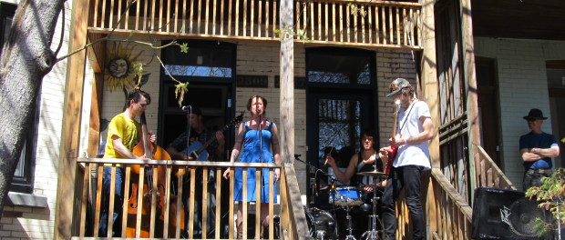 Filly & The Flops. NDG Porch Fest. Photo Evelyn Richardson-Haughey
