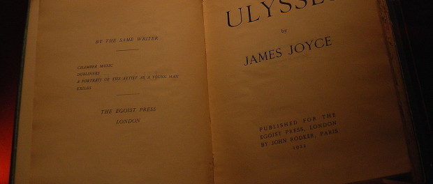 A printing of Joyce's novel Ulysses (c. 1923). Photo credit: Paul Hermans/Wikimedia Commons.