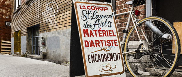 St. Laurent des Arts Matériel D'Artiste. Co Op. Plateau. Photo Laura Dumitriu