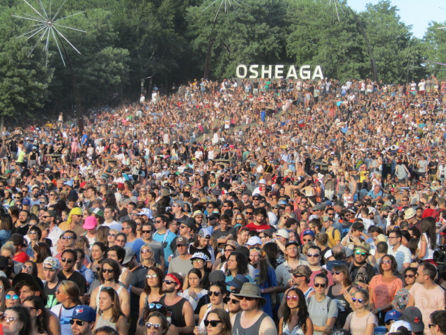 Osheaga crowd. Photo Rachel Levine