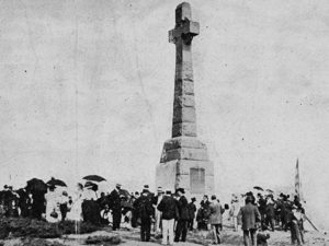 Memorial for the Irish immigrants on Grosse-Île, c. 1909. Source: Library and Archives Canada, MIKAN: 3193141