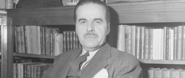 Paul Gouin, c. 1945, photographed by Conrad Poirier. Photograph courtesy of the Bibliothèque et Archives nationales du Québec/P48,S1,P12381